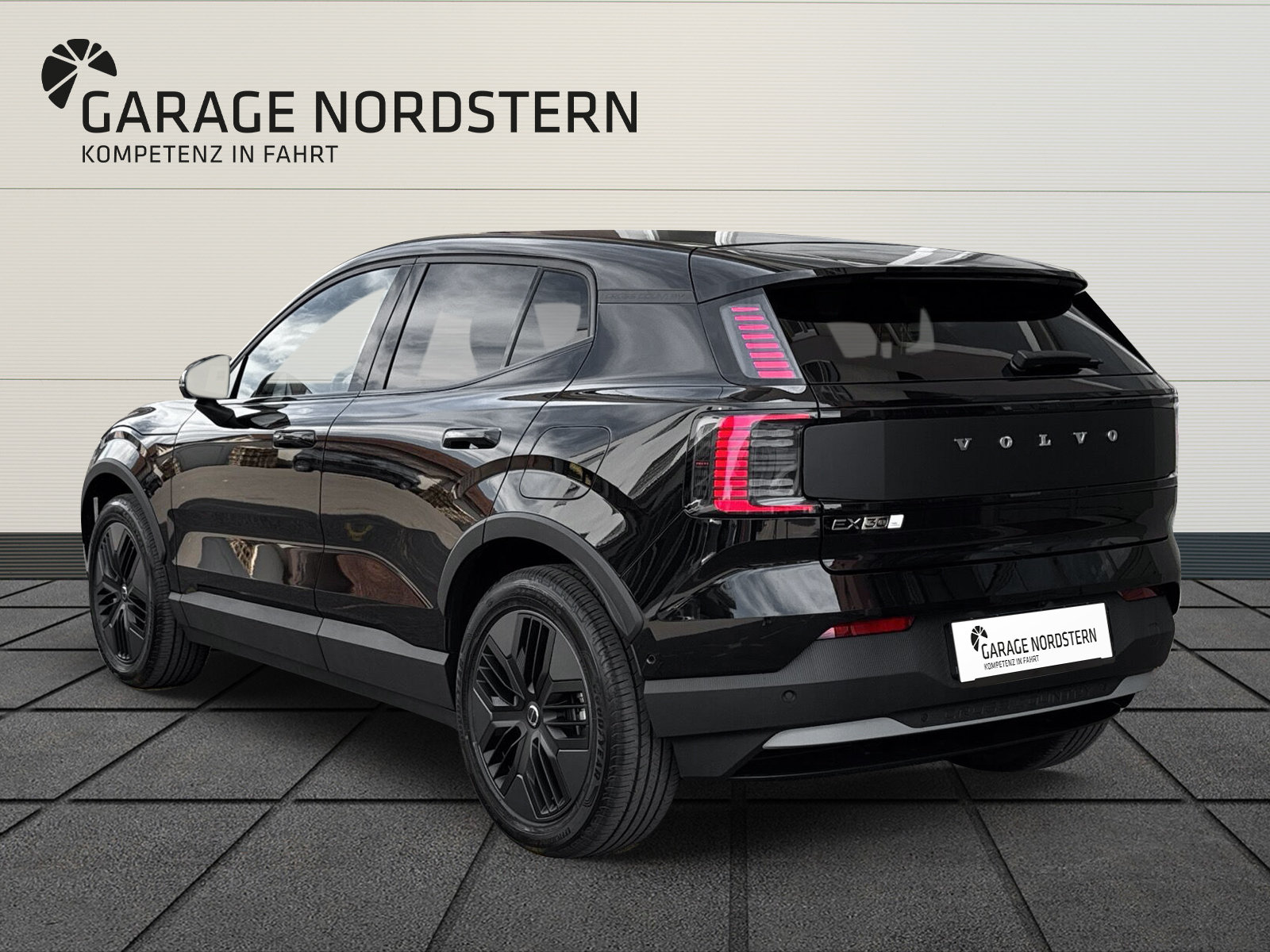 VOLVO EX30 CC E60 Twin Performance AWD, Elettrica, Auto nuove, Automatico - 3