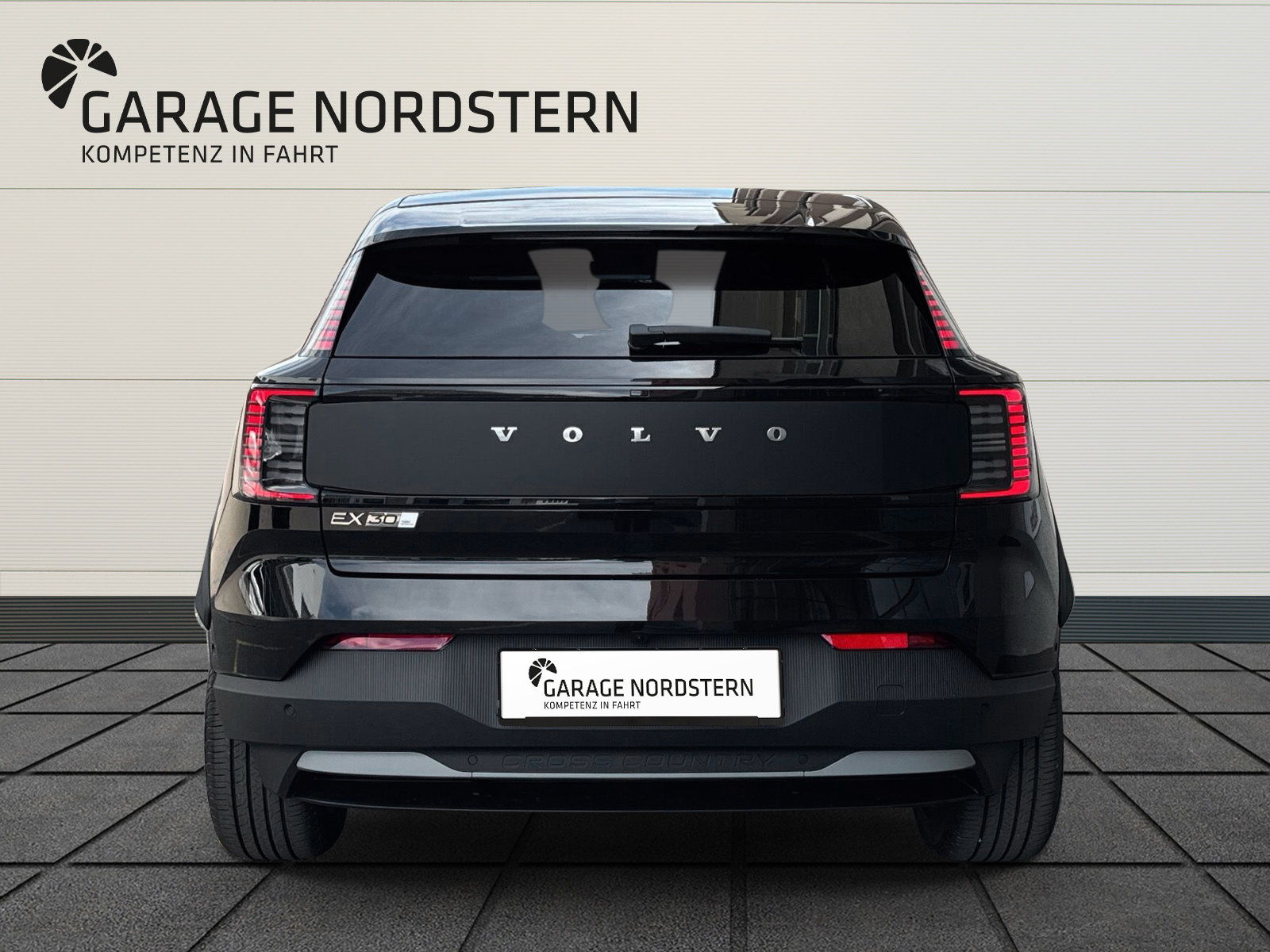 VOLVO EX30 CC E60 Twin Performance AWD, Elettrica, Auto nuove, Automatico - 4