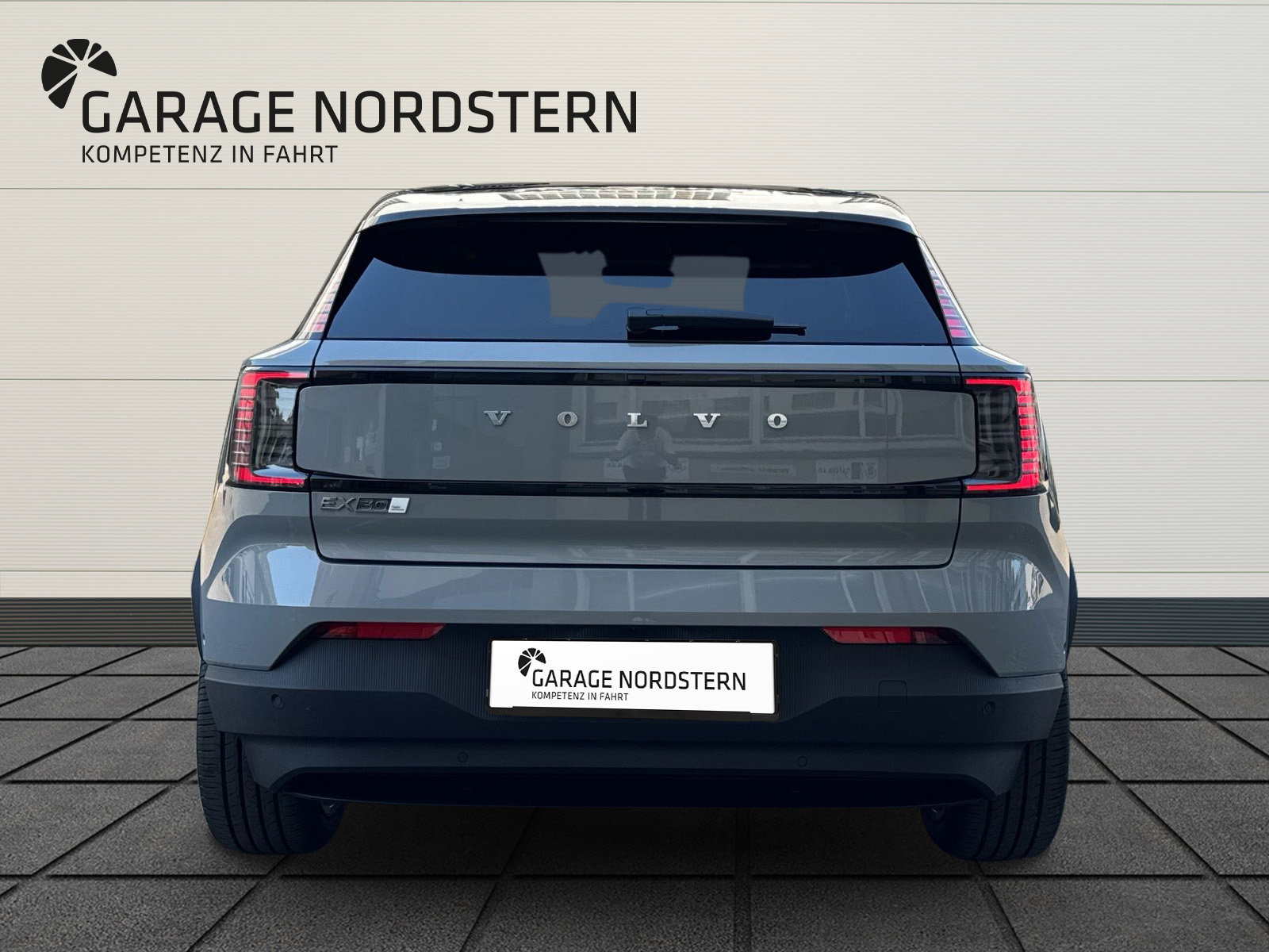 VOLVO EX30 E60 Twin Ultra Performance AWD, Elettrica, Auto nuove, Automatico - 4