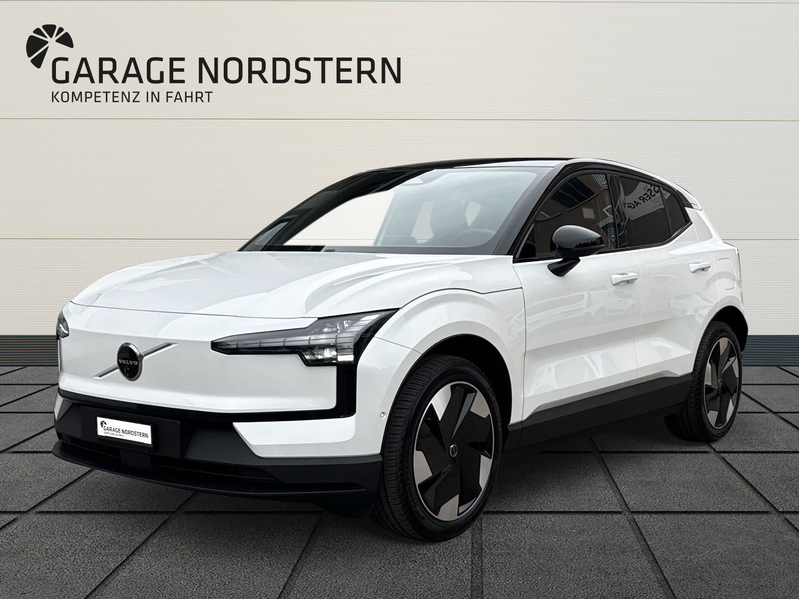 VOLVO EX30 E60 Twin Ultra Performance AWD