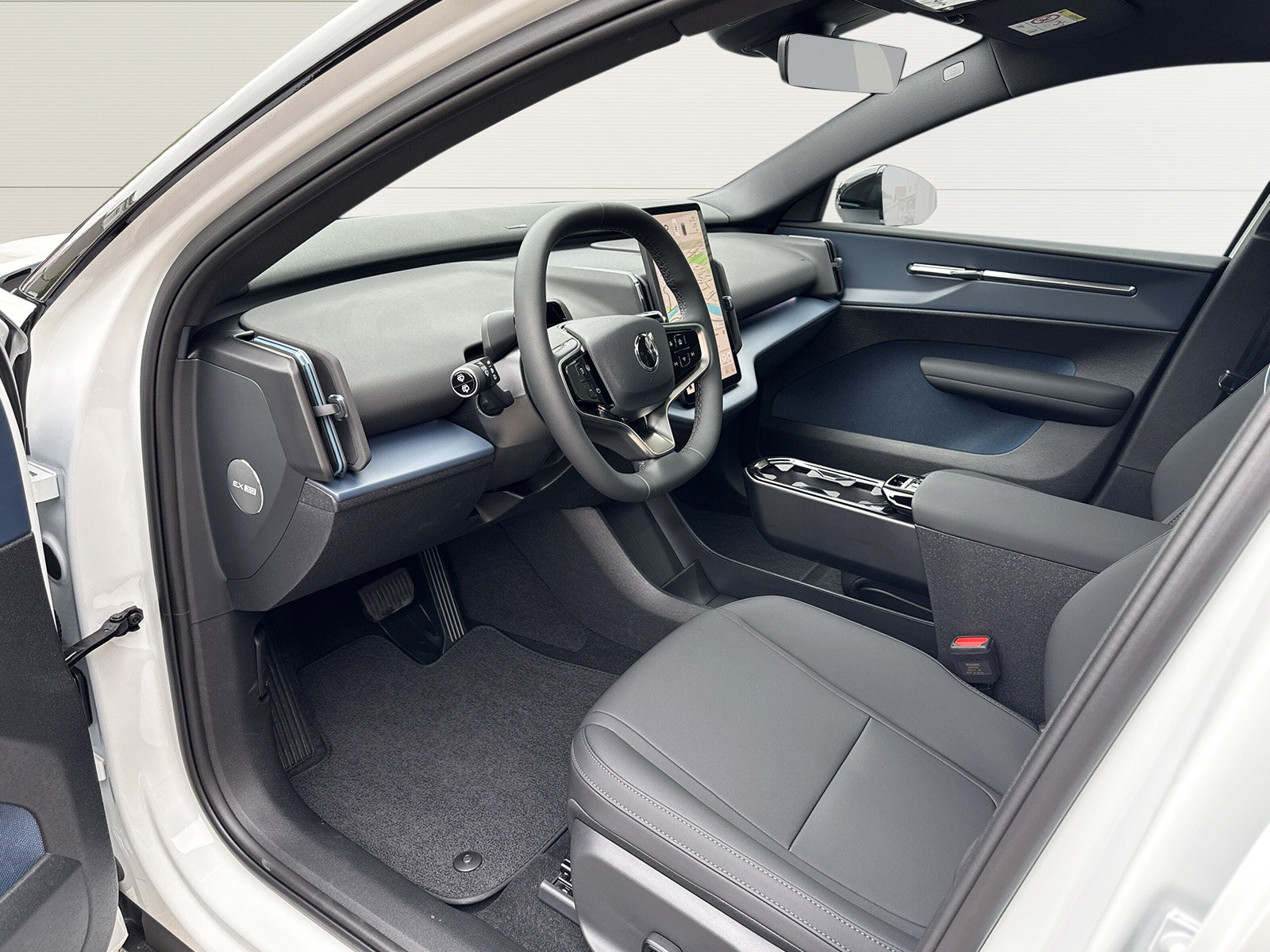 VOLVO EX30 E60 Twin Ultra Performance AWD, Elettrica, Auto nuove, Automatico - 7