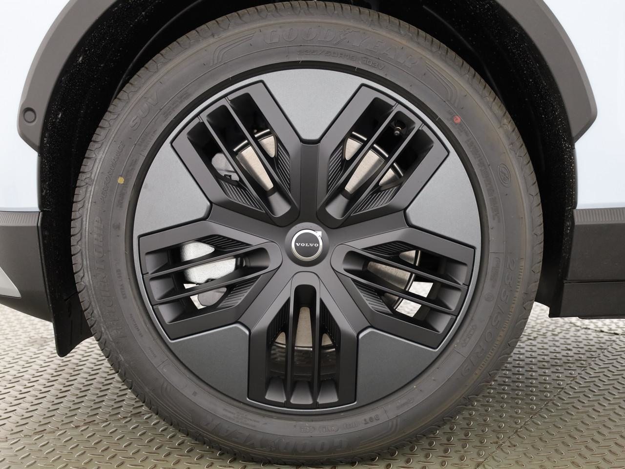 VOLVO EX30 CC P8 Ultra AWD, Électrique, Voiture nouvelle, Automatique - 6