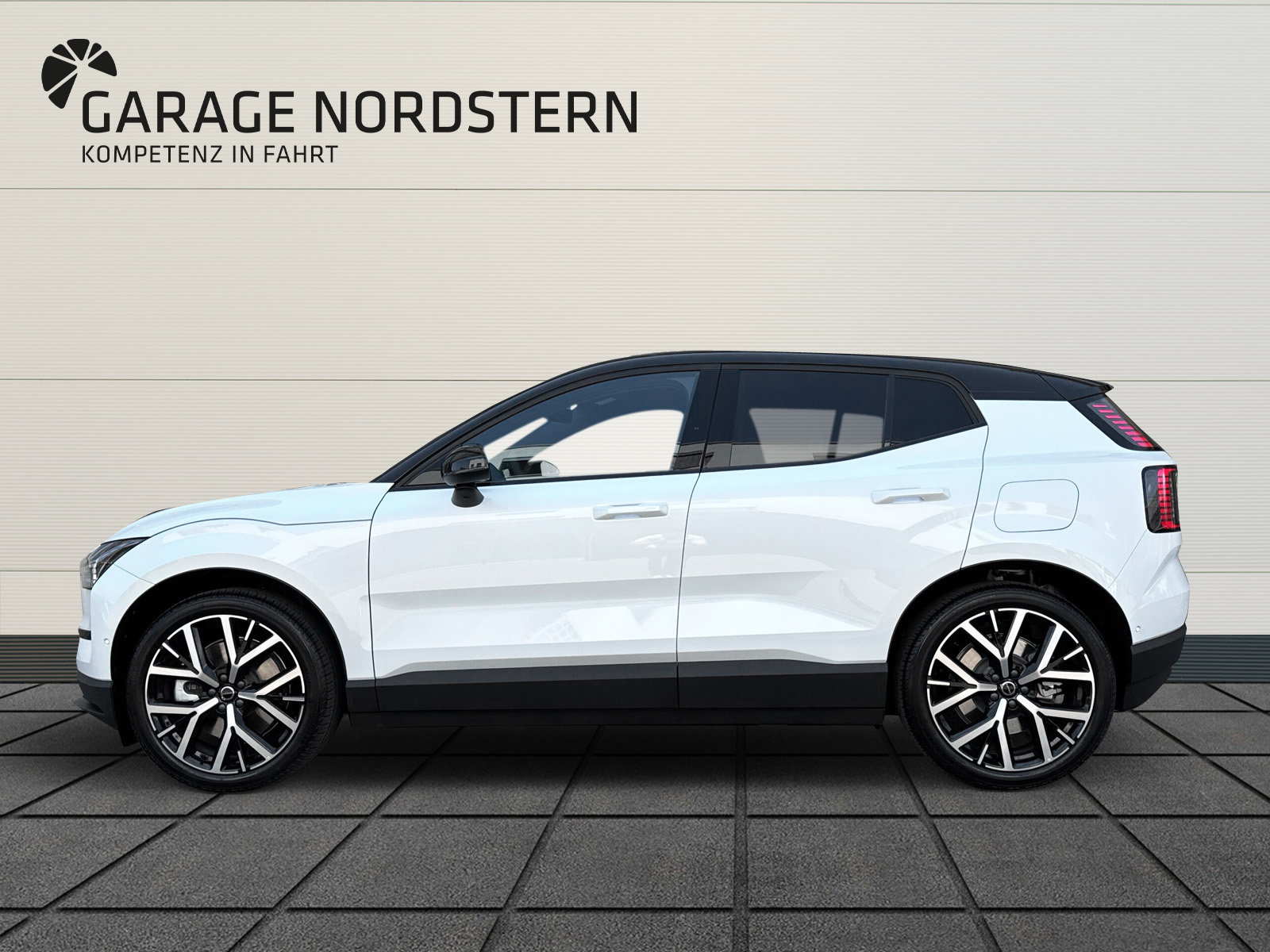 VOLVO EX30 E60 Twin Ultra Performance AWD, Elettrica, Auto nuove, Automatico - 2