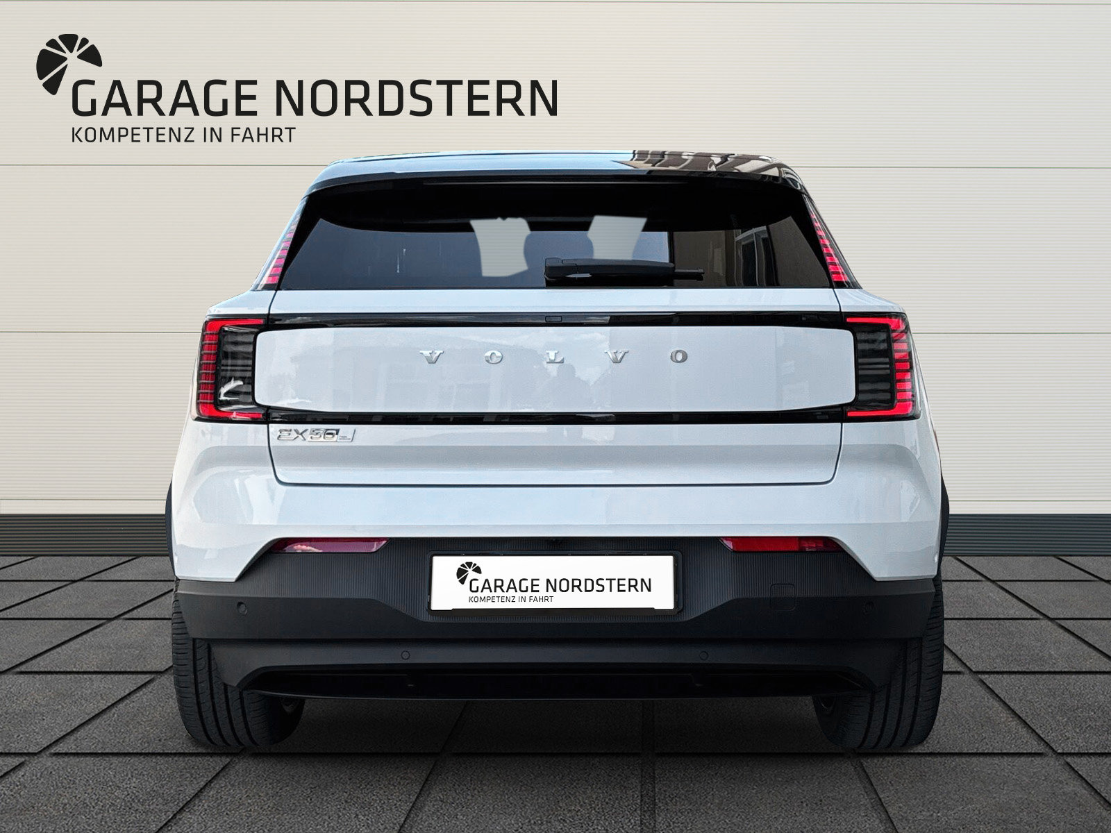 VOLVO EX30 E60 Twin Ultra Performance AWD, Elettrica, Auto nuove, Automatico - 4