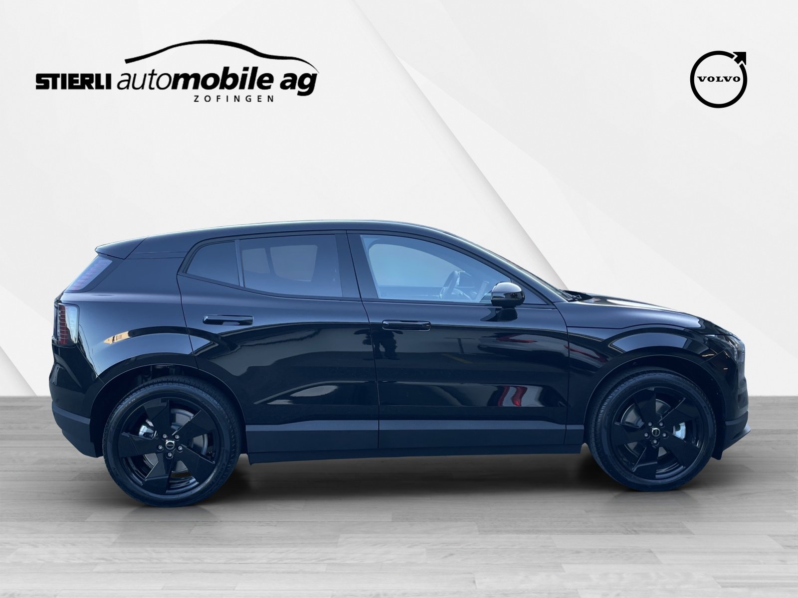VOLVO EX30 E60 Plus Swiss Black Edition, Electric, New car, Automatic - 4