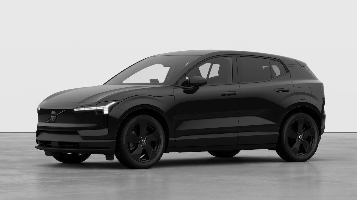 VOLVO EX30 P8 Ultra XCENTRIC Black Edition AWD