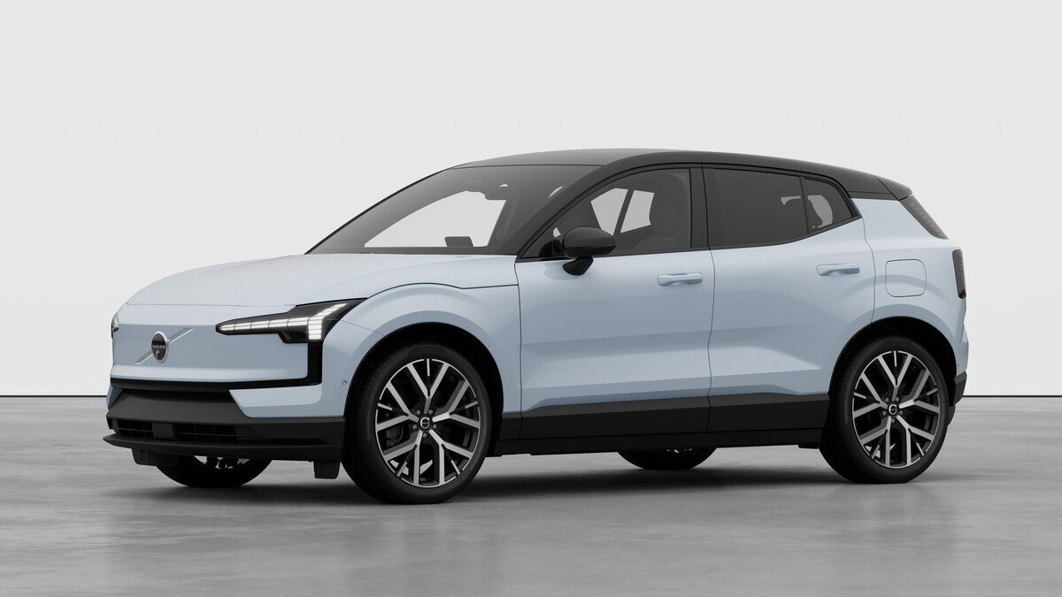 VOLVO EX30 P8 Ultra AWD