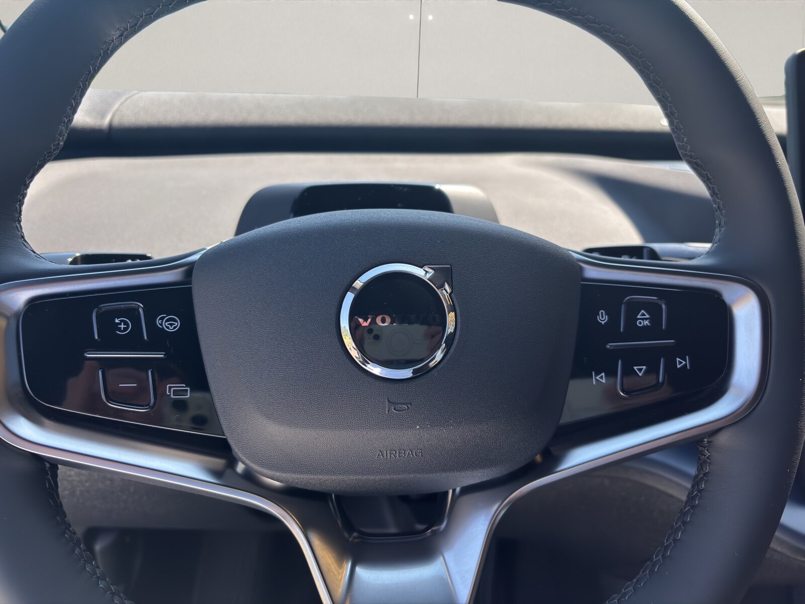 VOLVO EX30 E60 Plus, Electric, New car, Automatic - 6