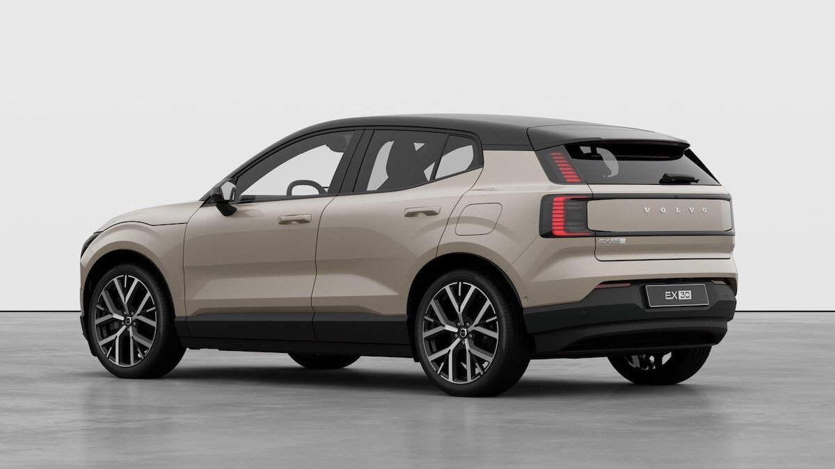 VOLVO EX30 E60 Twin Ultra Performance AWD, Elettrica, Auto nuove, Automatico - 2