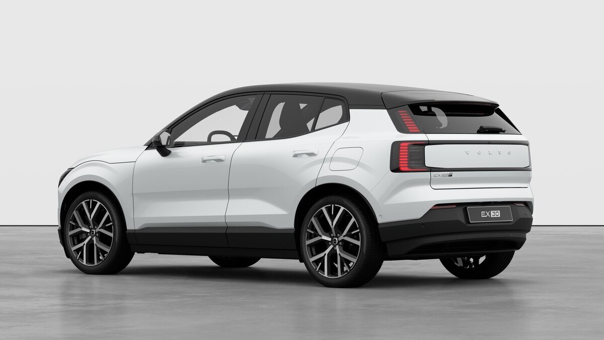 VOLVO EX30 E60 Twin Ultra Performance AWD, Elettrica, Auto nuove, Automatico - 2