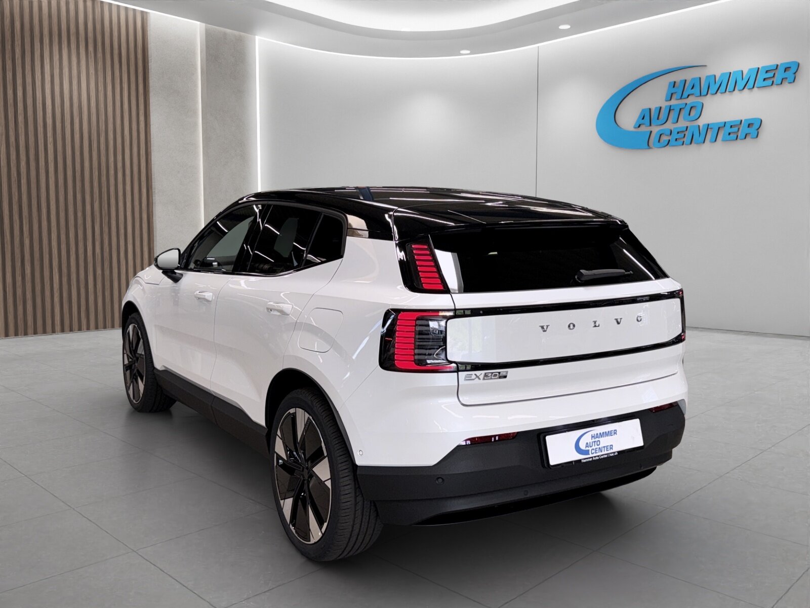VOLVO EX30 E60 Twin Ultra Performance AWD, Elettrica, Auto nuove, Automatico - 3