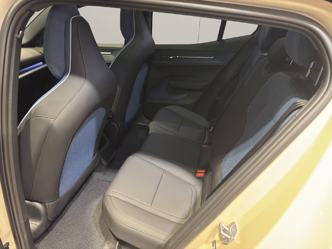 VOLVO EX30 CC E60 Twin Performance AWD, Electric, New car, Automatic - 6