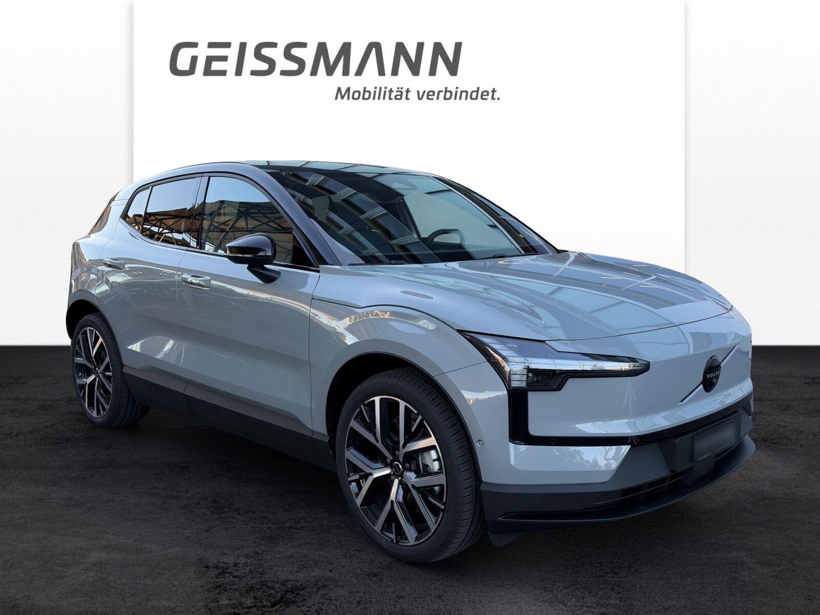 VOLVO EX30 P8 Ultra XCENTRIC Black Edition AWD, Électrique, Voiture nouvelle, Automatique - 2
