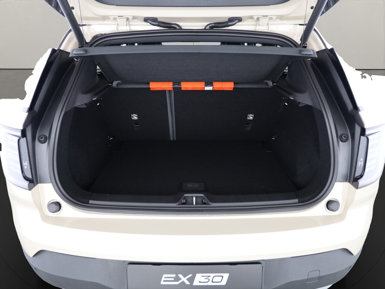 VOLVO EX30 CC E60 Twin Performance AWD, Electric, New car, Automatic - 2