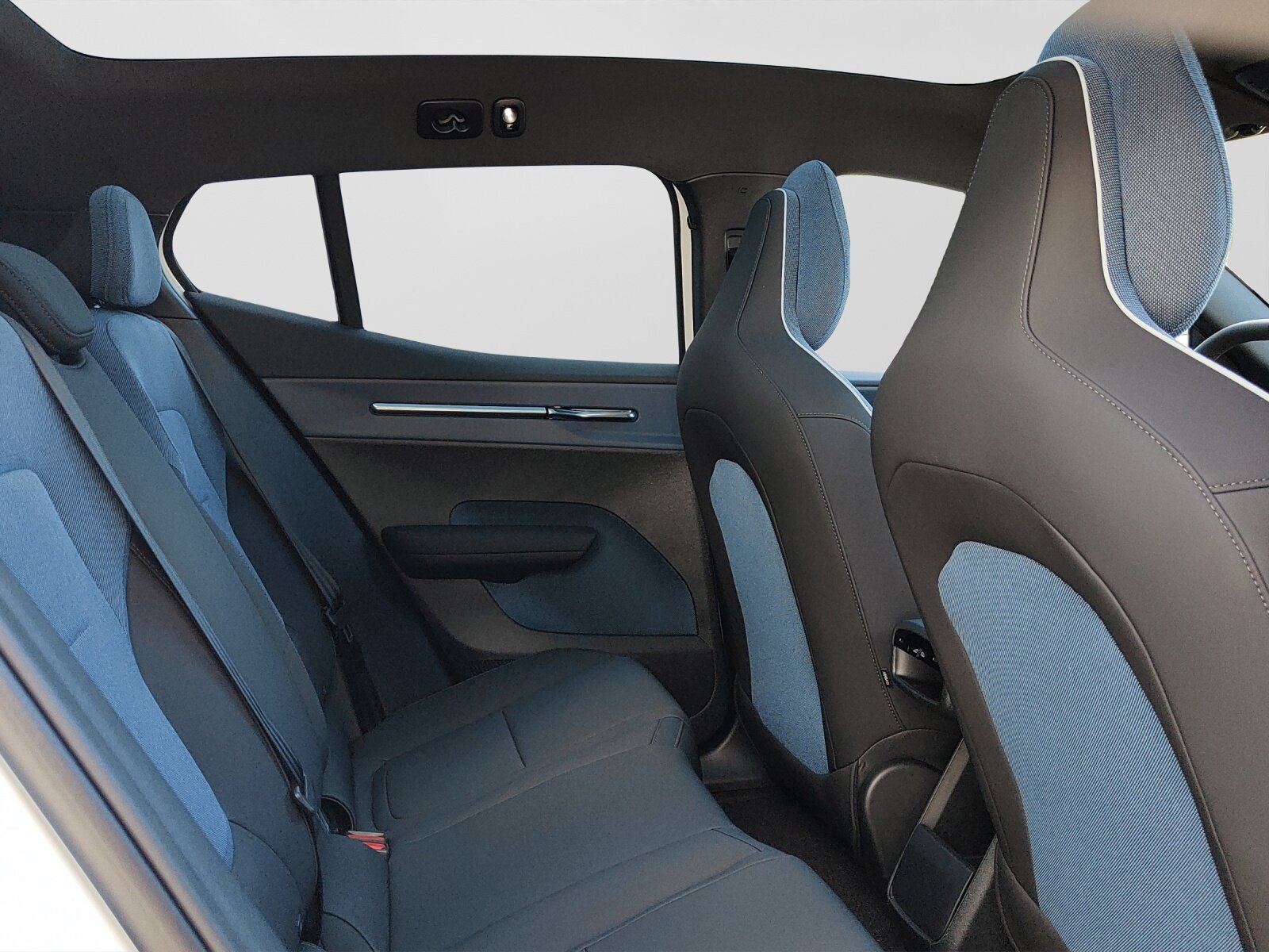 VOLVO EX30 CC P8 Ultra AWD, Elektro, Neuwagen, Automatik - 6