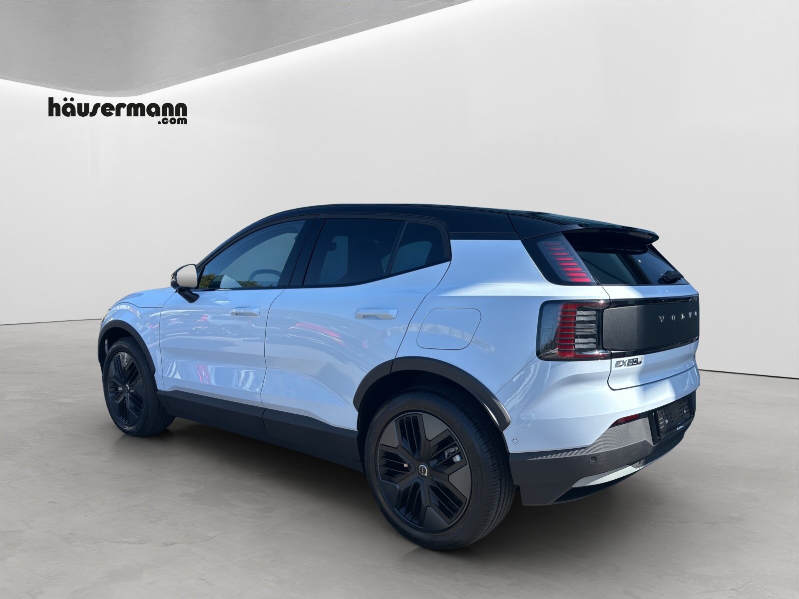VOLVO EX30 CC P8 Ultra AWD, Elektro, Neuwagen, Automatik - 3
