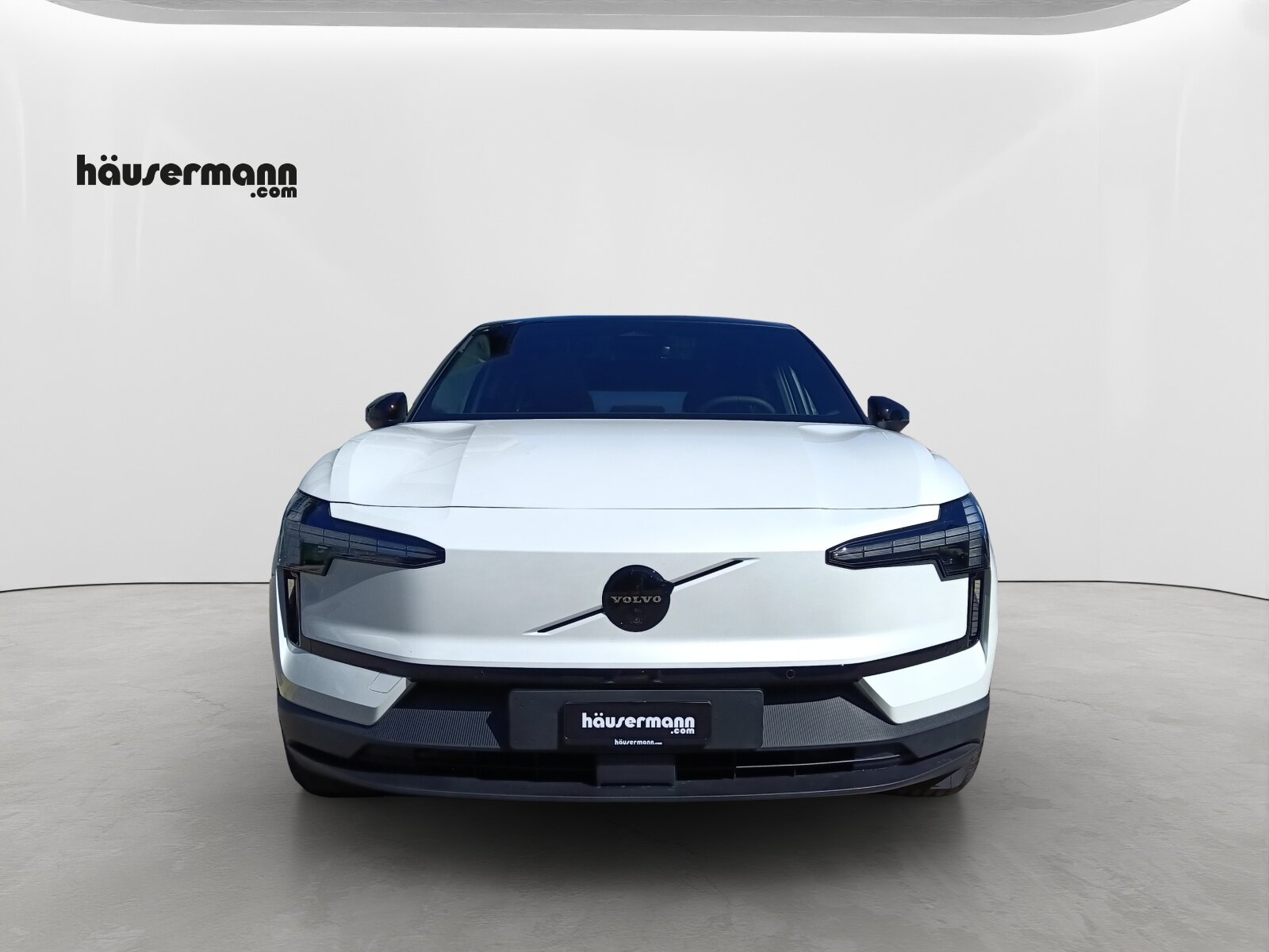 VOLVO EX30 E60 Twin Ultra Performance, Electric, New car, Automatic - 2