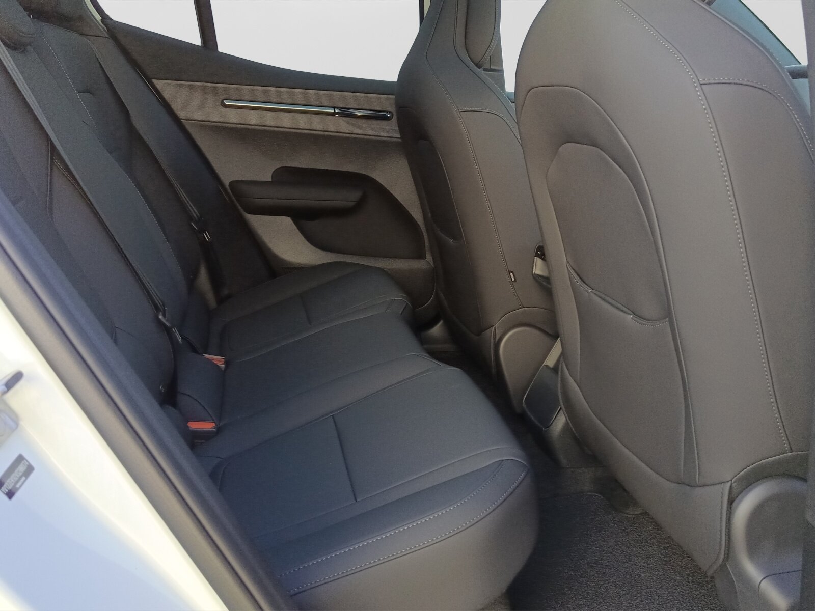 VOLVO EX30 E60 Twin Ultra Performance, Electric, New car, Automatic - 6
