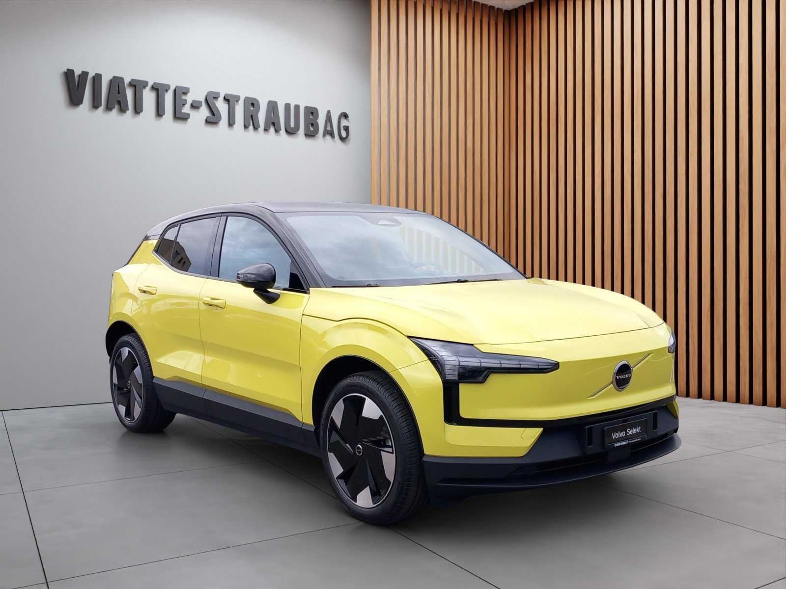 VOLVO EX30 E60 Plus 69kWh Single Motor Extended Range Plus, Elektro, Occasion / Gebraucht, Automatik - 2
