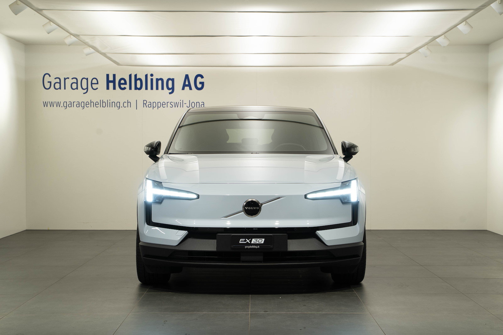 VOLVO EX30 E60 Plus, Électrique, Occasion / Utilisé, Automatique - 2