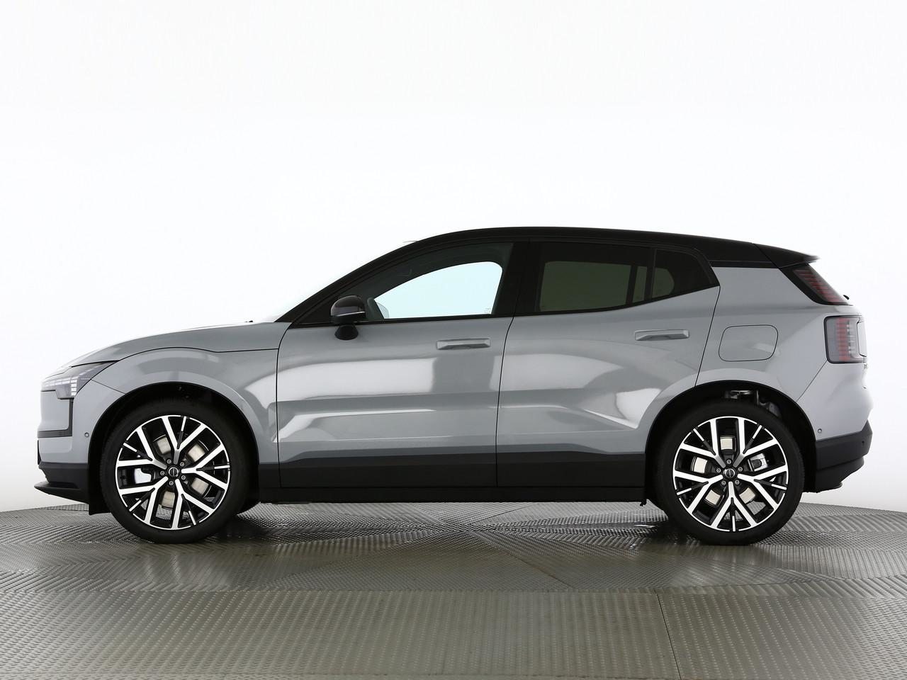 VOLVO EX30 E60 Twin Ultra Performance AWD, Électrique, Occasion / Utilisé, Automatique - 3