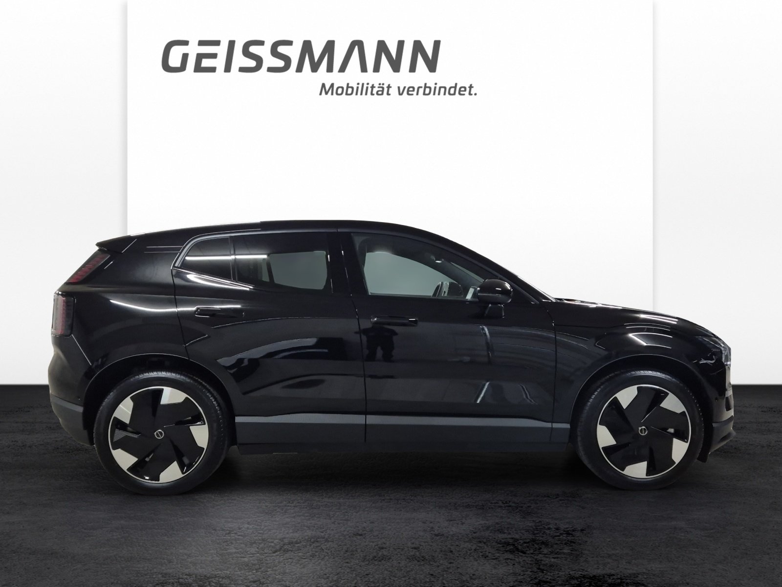 VOLVO EX30 E60 Twin Ultra Performance AWD, Elektro, Occasion / Gebraucht, Automatik - 4