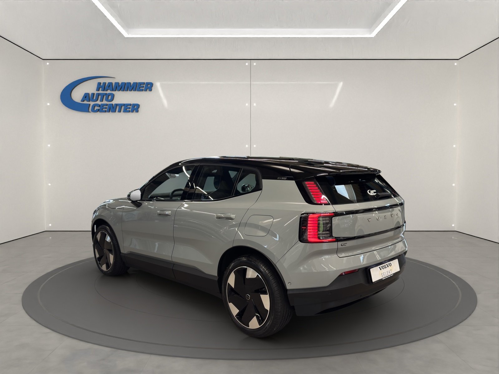 VOLVO EX30 E60 Twin Ultra Performance AWD, Elektro, Occasion / Gebraucht, Automatik - 3