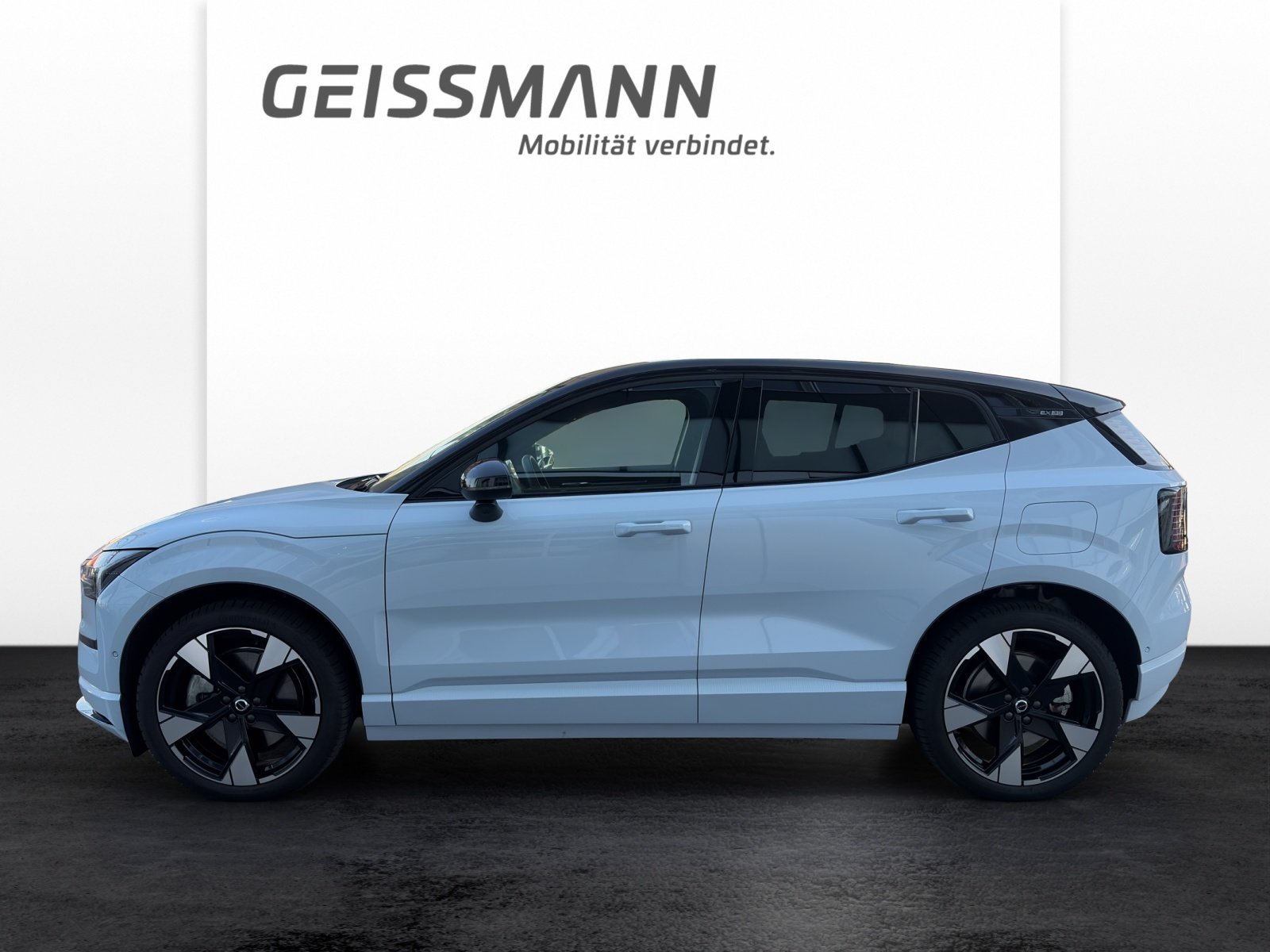 VOLVO EX30 E60 Twin Ultra Performance AWD, Électrique, Occasion / Utilisé, Automatique - 3