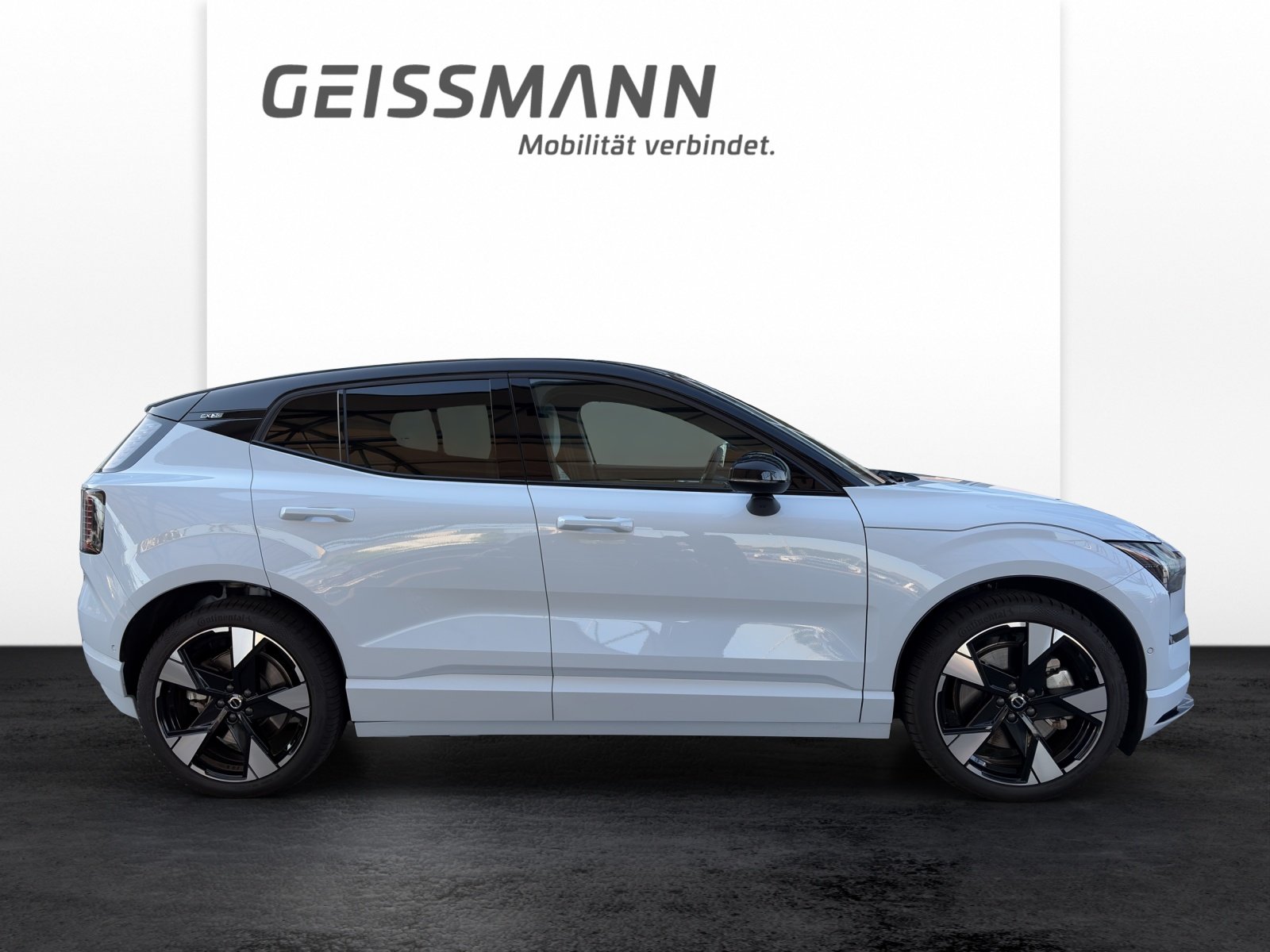 VOLVO EX30 E60 Twin Ultra Performance AWD, Électrique, Occasion / Utilisé, Automatique - 4