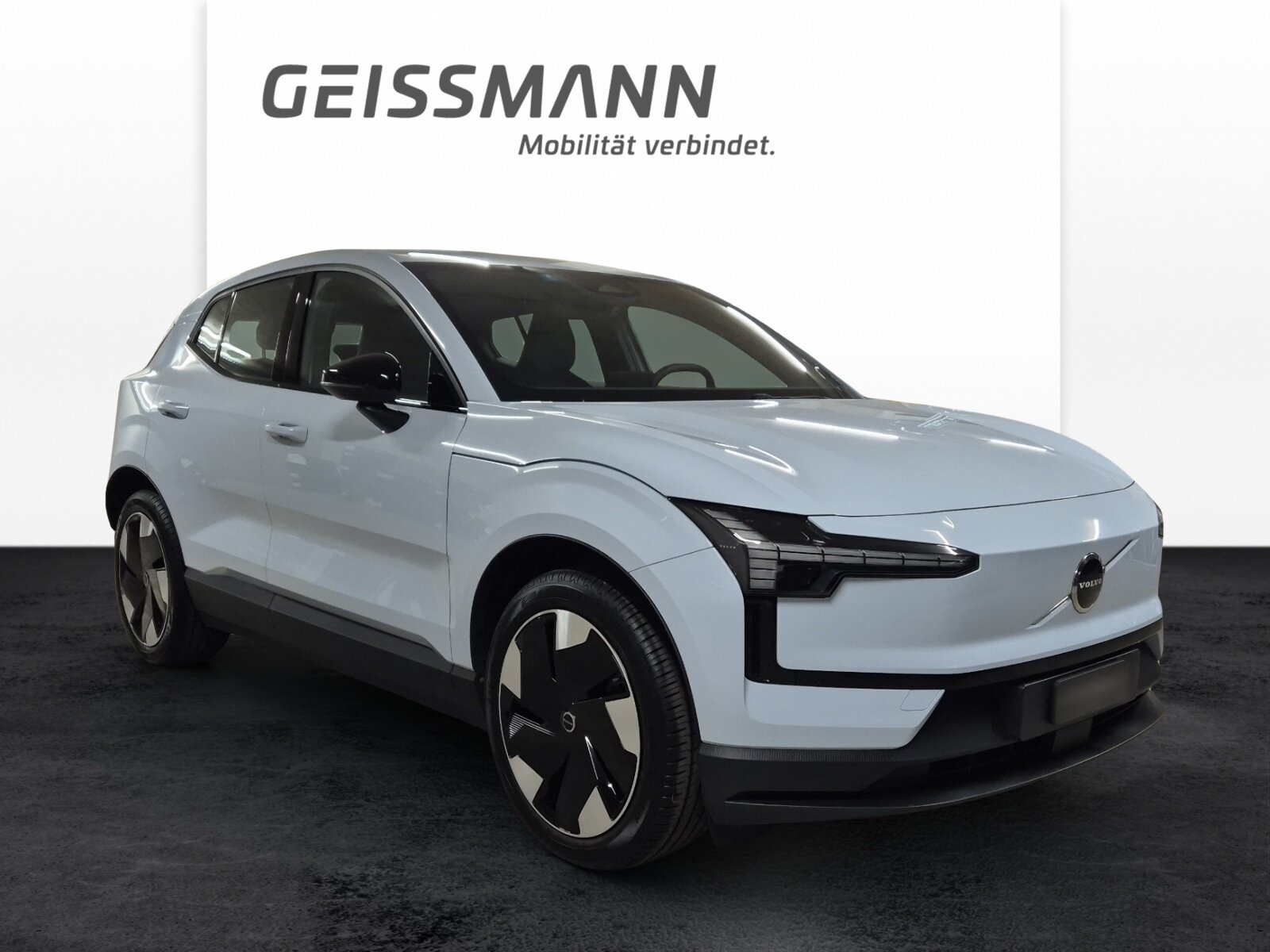 VOLVO EX30 E60 Twin Plus Performance AWD, Elektro, Occasion / Gebraucht, Automatik - 2