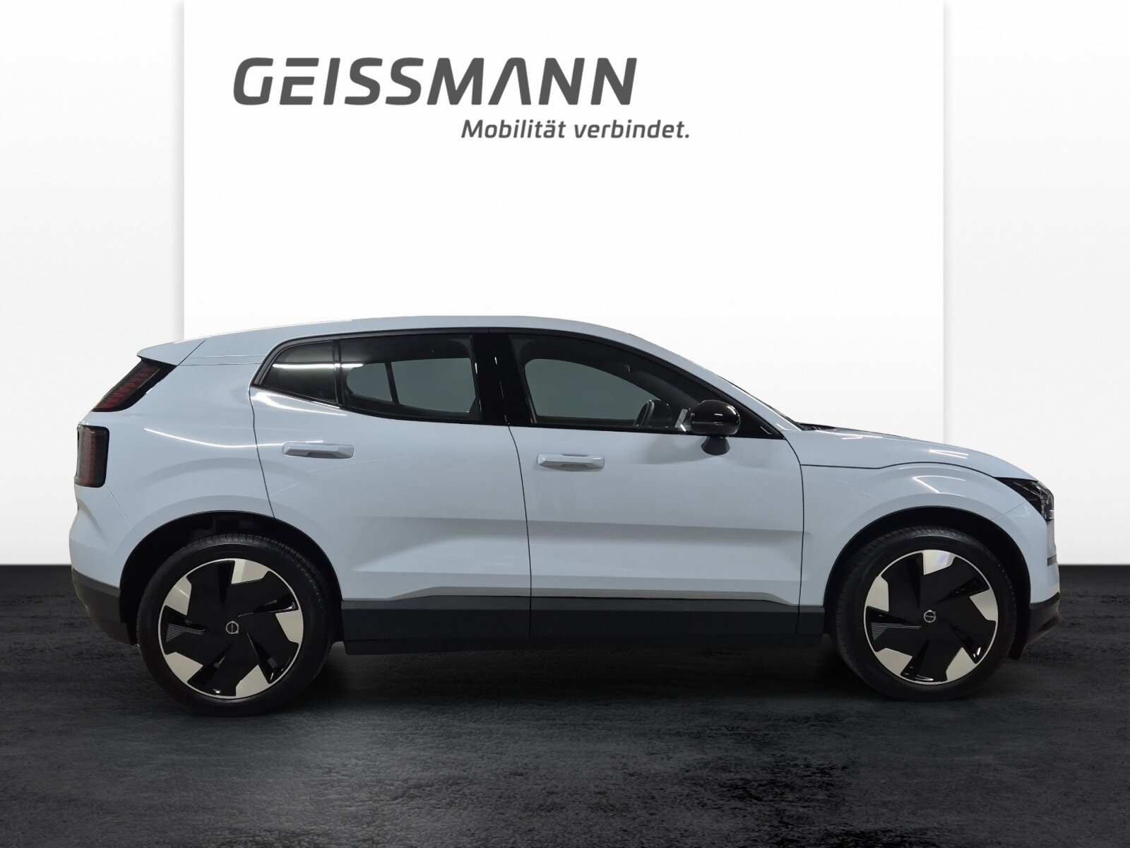 VOLVO EX30 E60 Twin Plus Performance AWD, Elektro, Occasion / Gebraucht, Automatik - 4