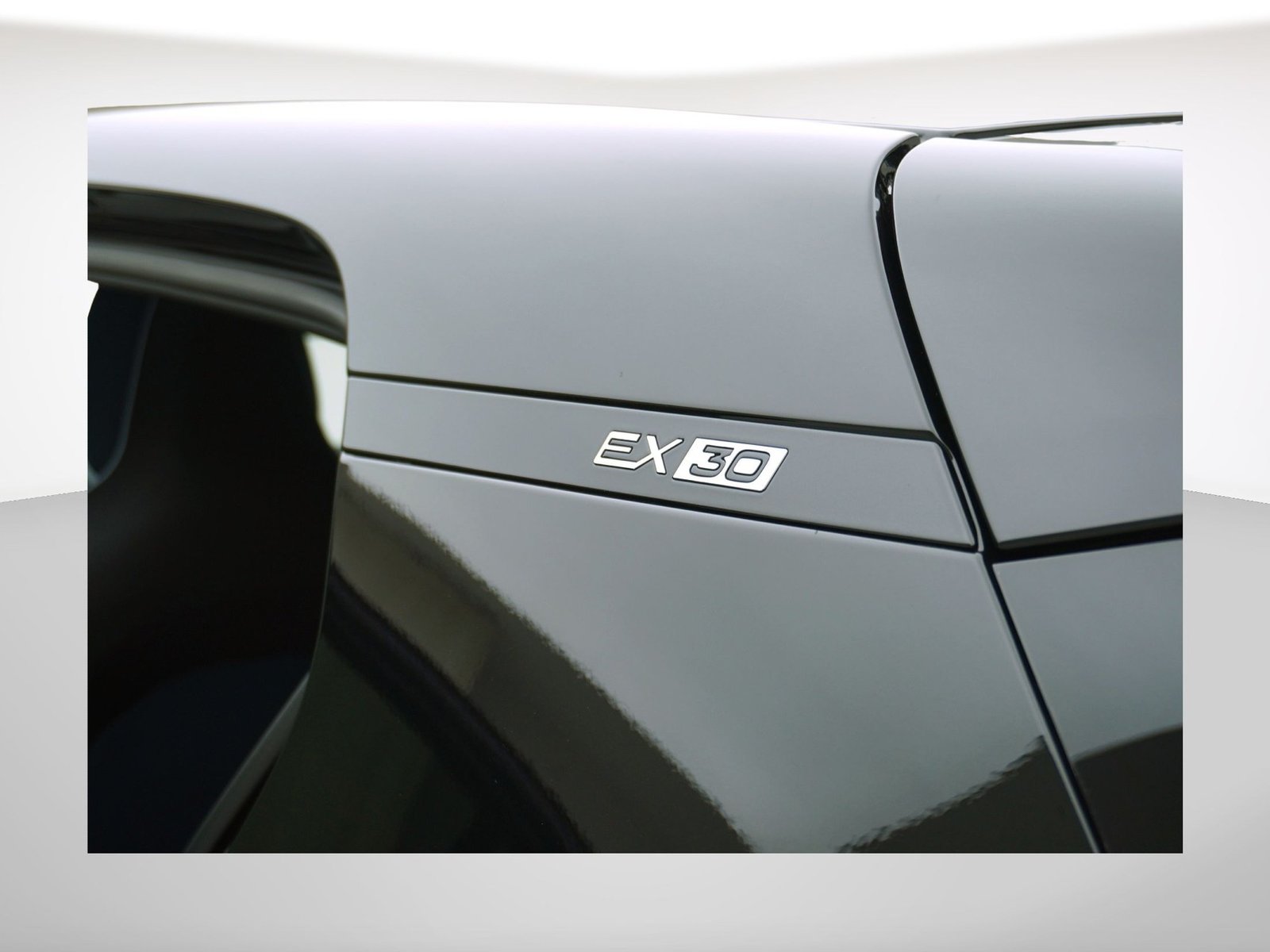 VOLVO EX30 E60 Core **10 Jahre Volvo Swiss Premium**, Elektro, Occasion / Gebraucht, Automatik - 6