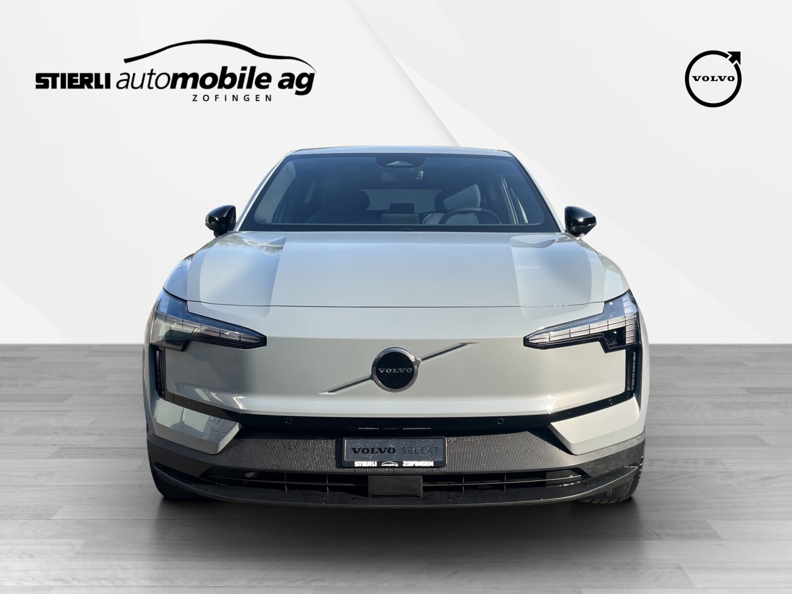 VOLVO EX30 E60 Plus, Électrique, Occasion / Utilisé, Automatique - 2