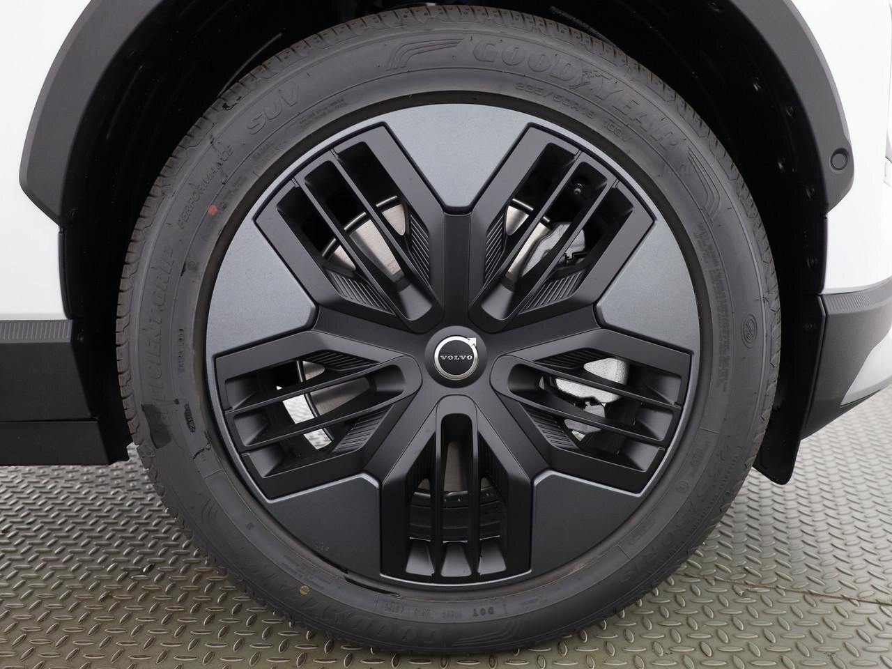 VOLVO EX30 CC P8 Ultra AWD, Elektro, Occasion / Gebraucht, Automatik - 6