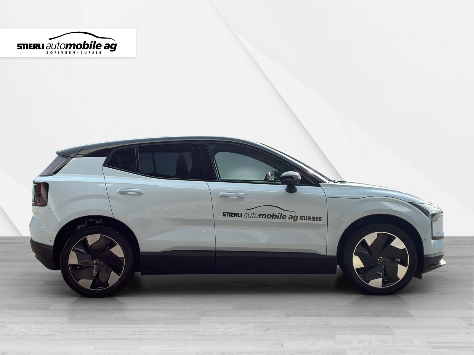 VOLVO EX30 E60 Twin Ultra Performance AWD, Electric, Second hand / Used, Automatic - 4