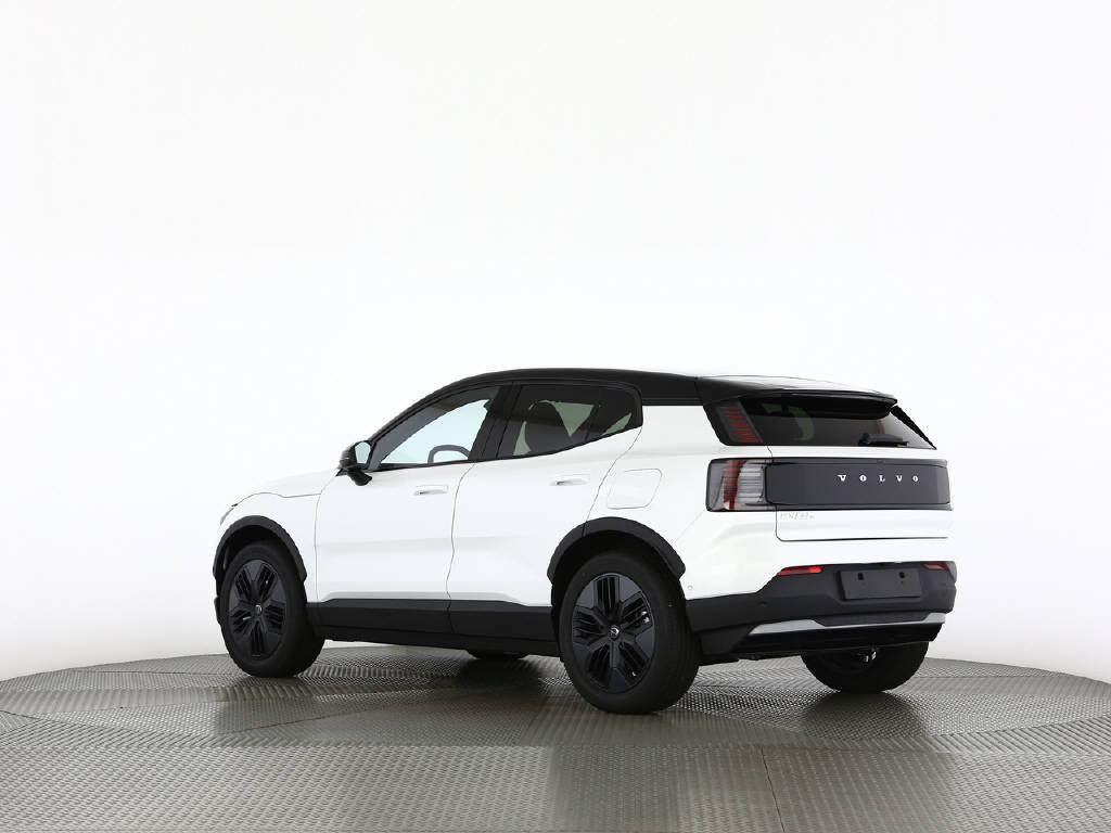 VOLVO EX30 Cross Country P8 Twin Performance AWD, Elektro, Vorführwagen, Automatik - 3