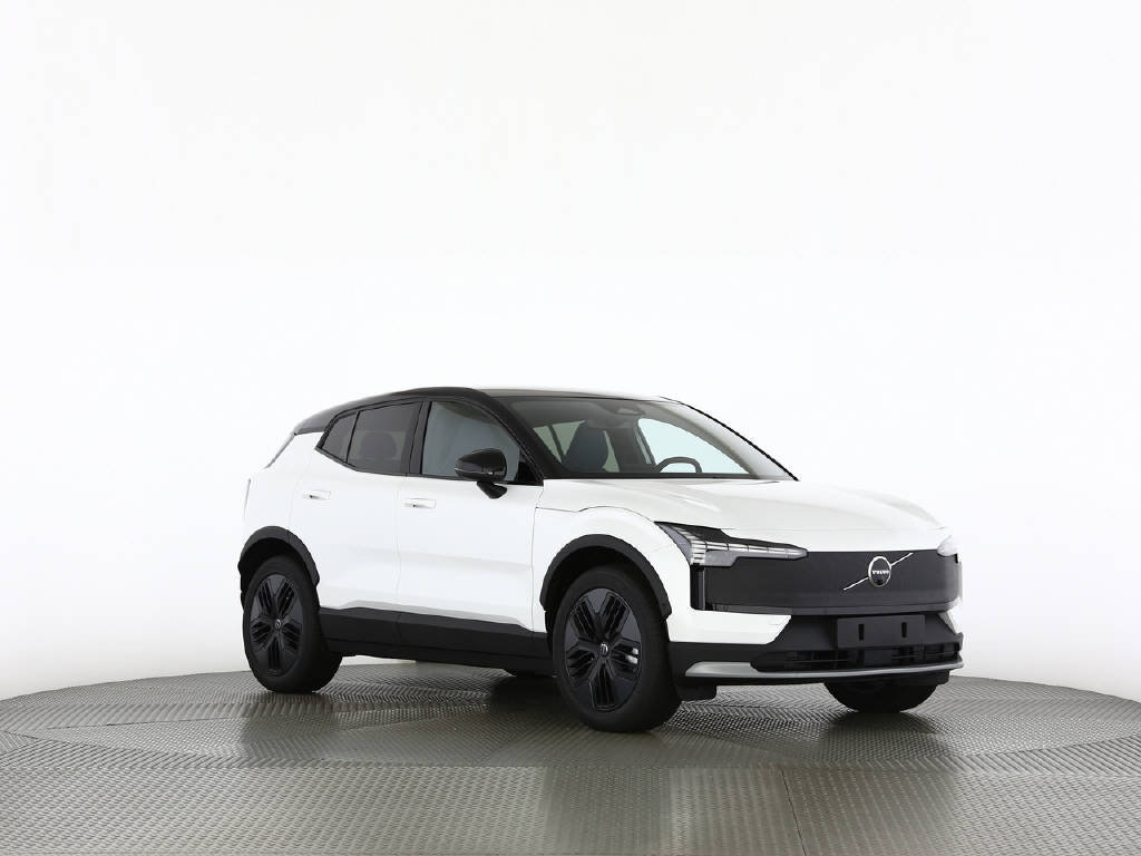 VOLVO EX30 Cross Country P8 Twin Performance AWD, Elektro, Vorführwagen, Automatik - 7