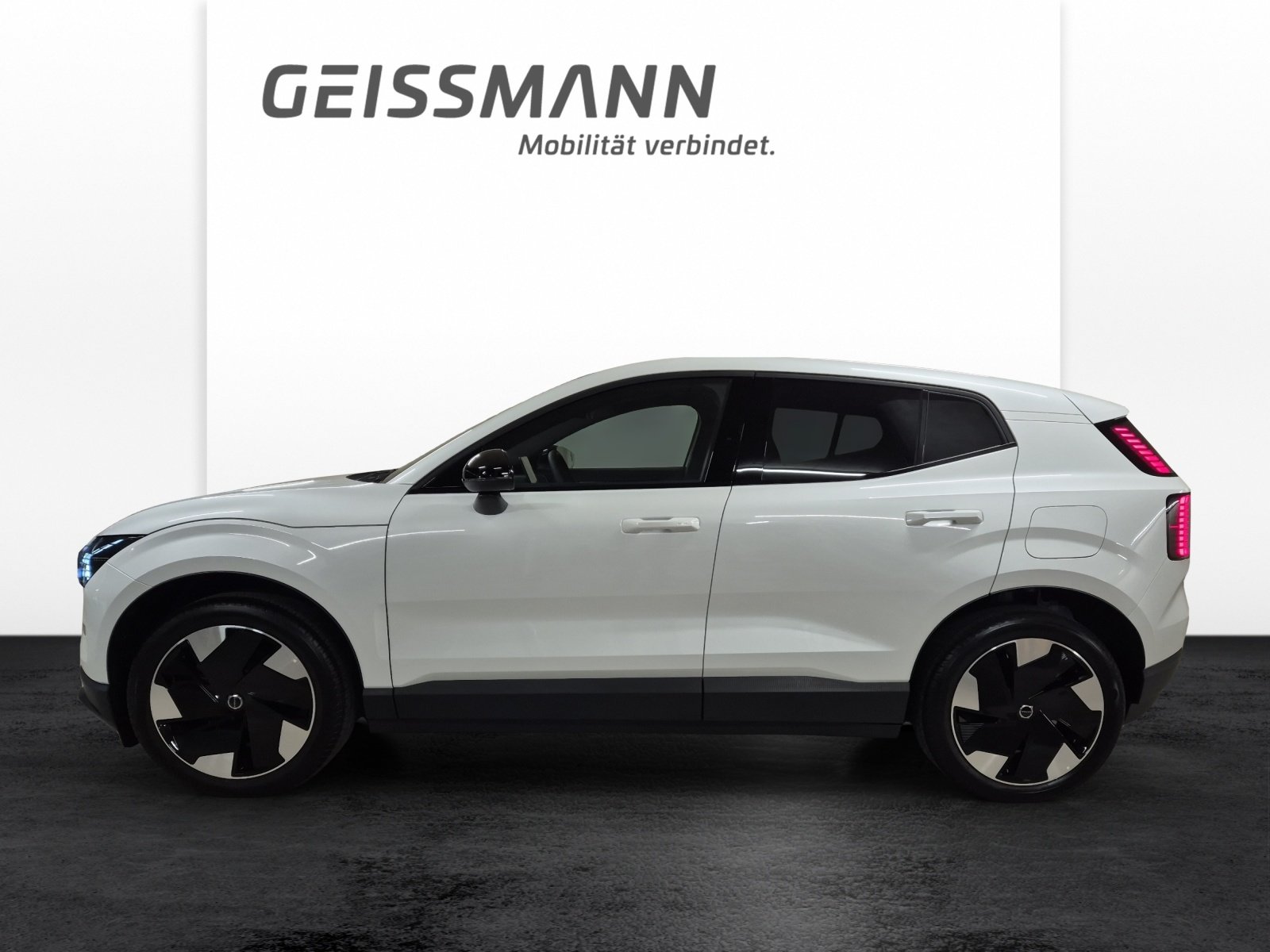 VOLVO EX30 E60 Plus, Elektro, Vorführwagen, Automatik - 3