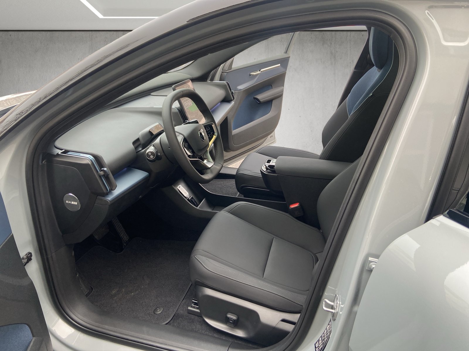 VOLVO EX30 CC E60 69kWh Twin Ultra Performance AWD, Électrique, Voiture de démonstration, Automatique - 7