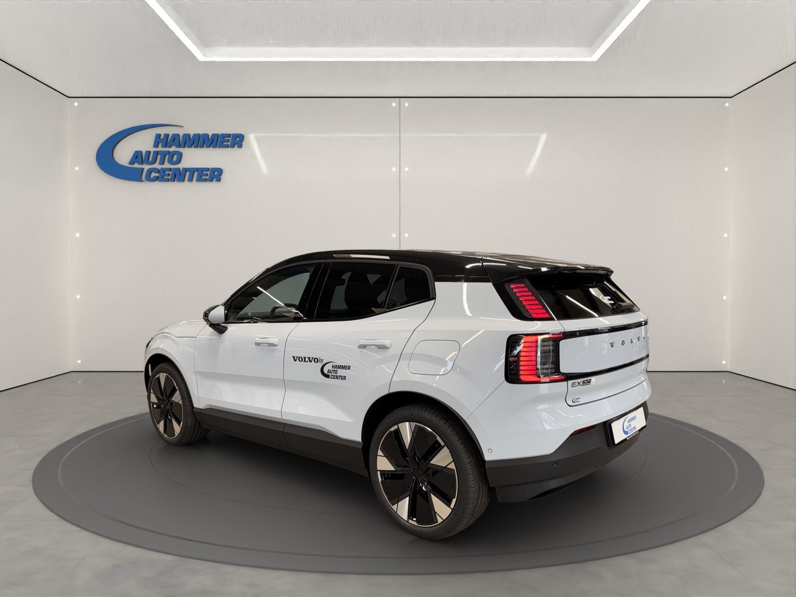 VOLVO EX30 E60 Twin Ultra Performance AWD, Elektro, Vorführwagen, Automatik - 3