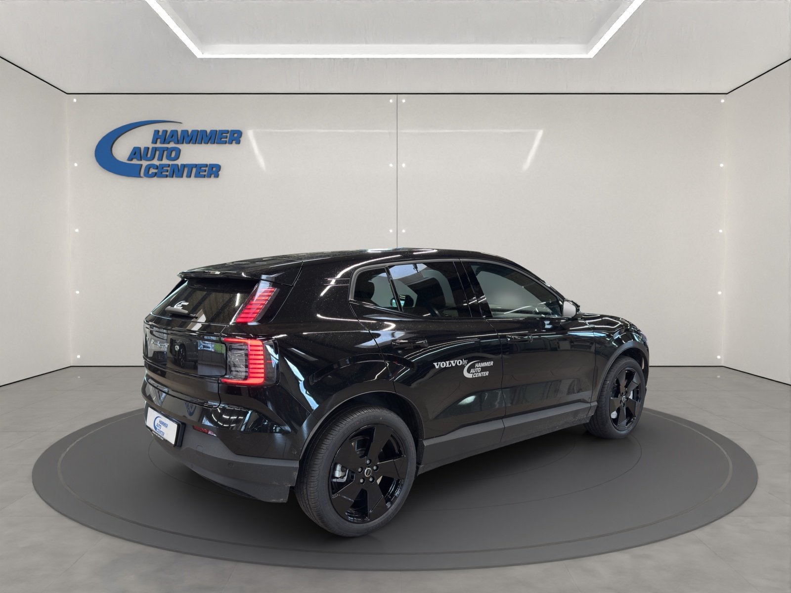 VOLVO EX30 E60 Twin Ultra Performance AWD, Electric, Ex-demonstrator, Automatic - 6