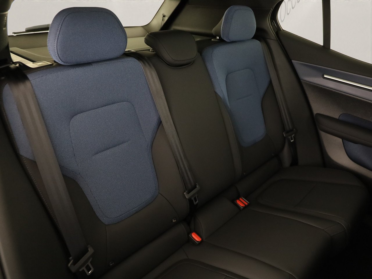 VOLVO EX30 CC E60 Twin Performance AWD, Elettrica, Auto dimostrativa, Automatico - 6