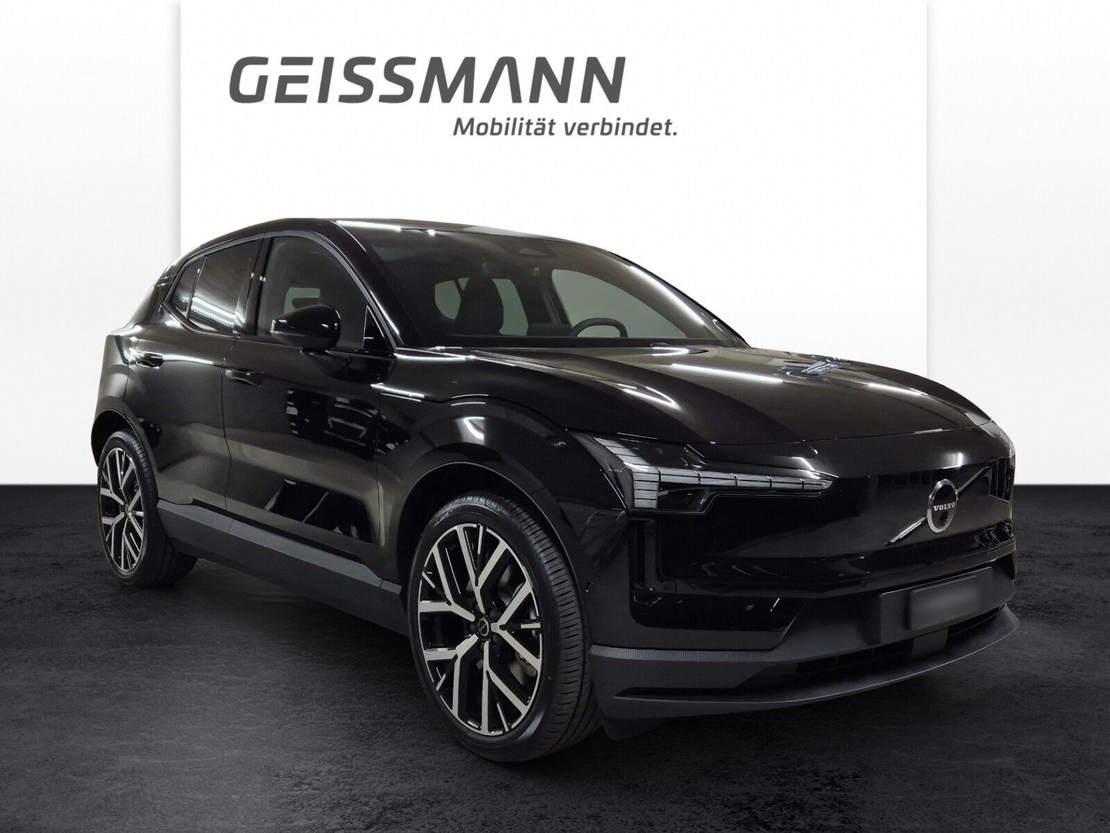 VOLVO EX30 E60 Twin Ultra Performance AWD, Electric, Ex-demonstrator, Automatic - 2