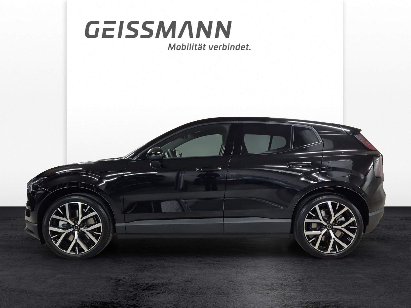 VOLVO EX30 E60 Twin Ultra Performance AWD, Electric, Ex-demonstrator, Automatic - 3