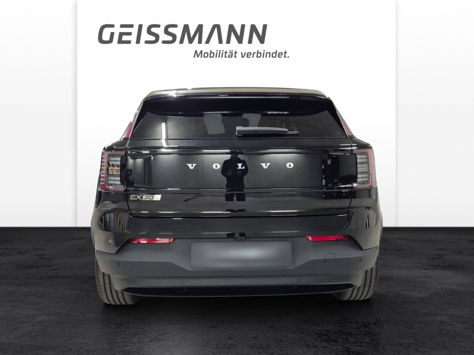 VOLVO EX30 E60 Twin Ultra Performance AWD, Electric, Ex-demonstrator, Automatic - 6