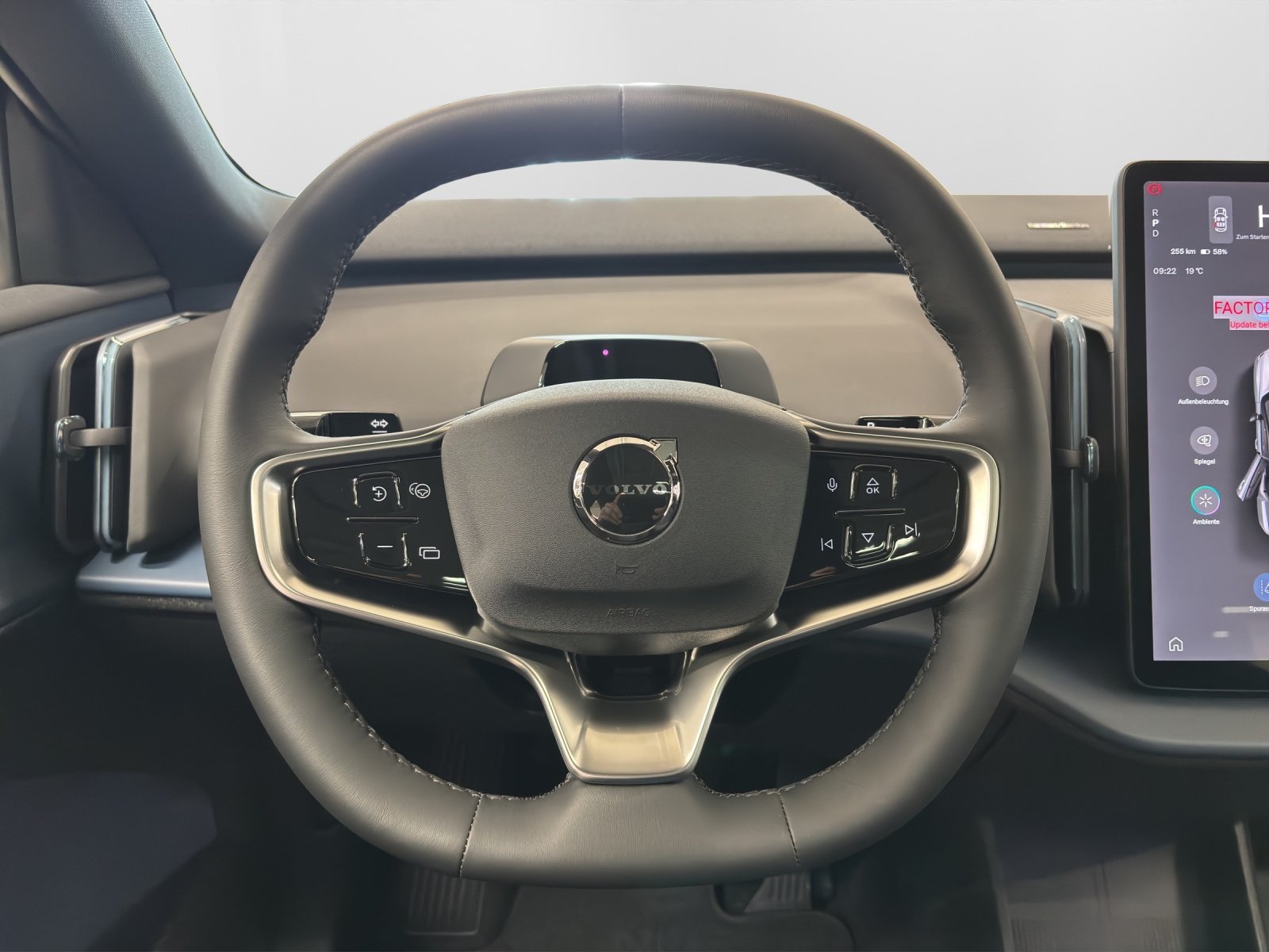 VOLVO EX30 CC E60 Cross Country Twin Performance AWD, Elettrica, Auto dimostrativa, Automatico - 7