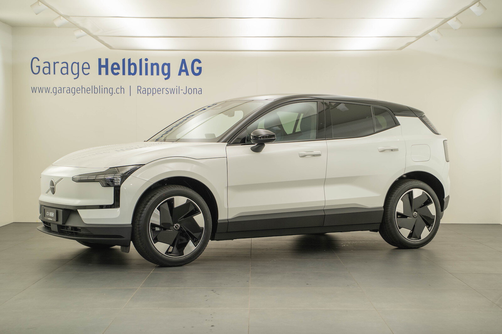 VOLVO EX30 E60 Plus