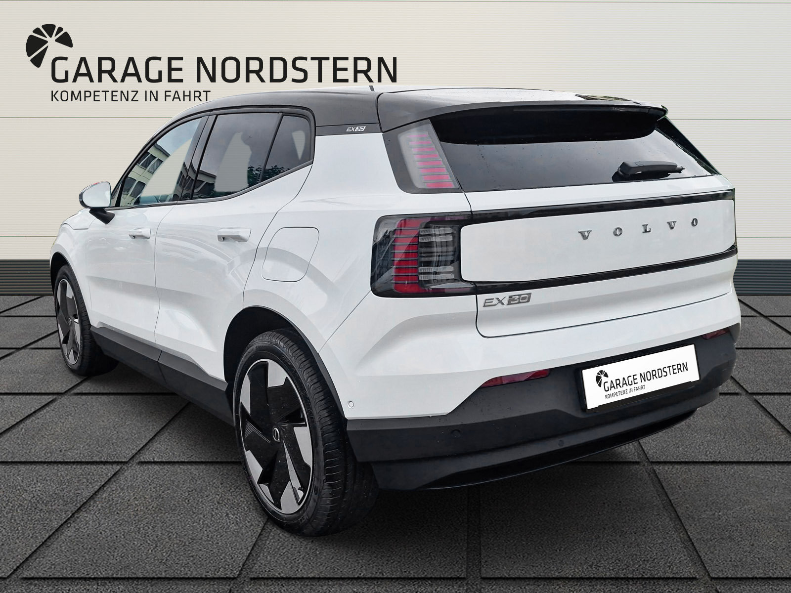 VOLVO EX30 E60 Twin Ultra Performance AWD, Elettrica, Auto dimostrativa, Automatico - 3