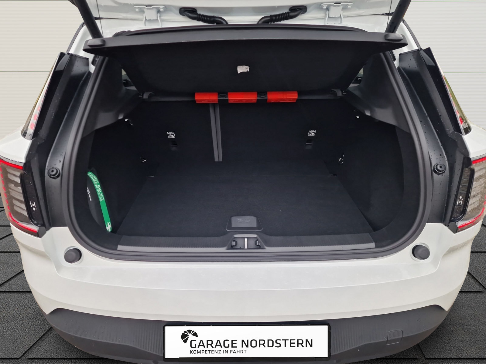 VOLVO EX30 E60 Twin Ultra Performance AWD, Elettrica, Auto dimostrativa, Automatico - 5