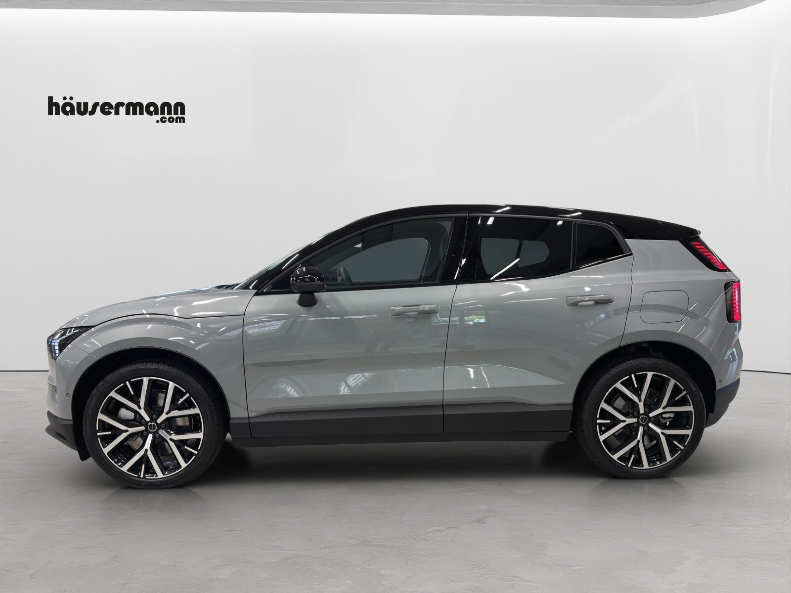 VOLVO EX30 P8 Ultra AWD, Electric, Ex-demonstrator, Automatic - 2